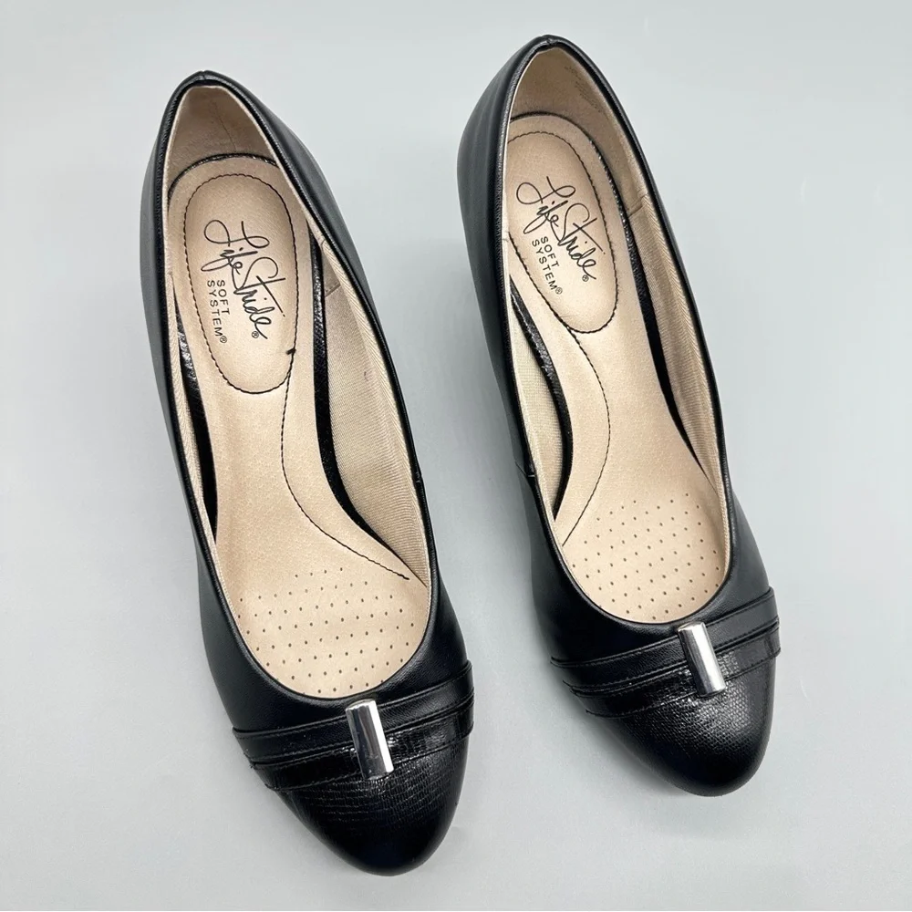 Life Stride Black Flats with Silver Accent